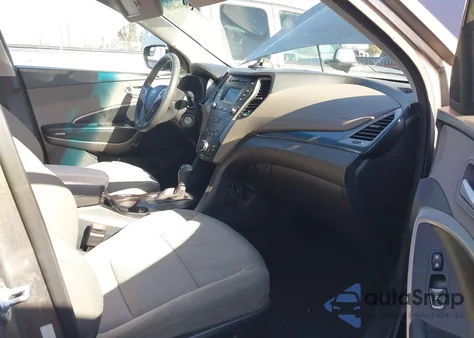 2016 Hyundai Santa Fe Sport 2.4L z USA, uszkodzony, nr VIN 5XYZU3LB1GG333113